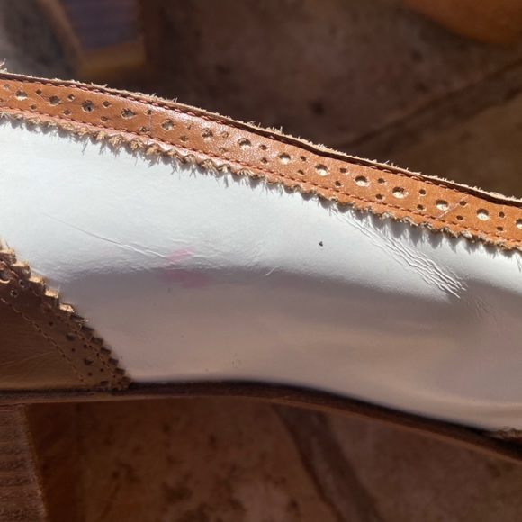 VTG Lord & Taylor Oxford Heels - Picture 6 of 9